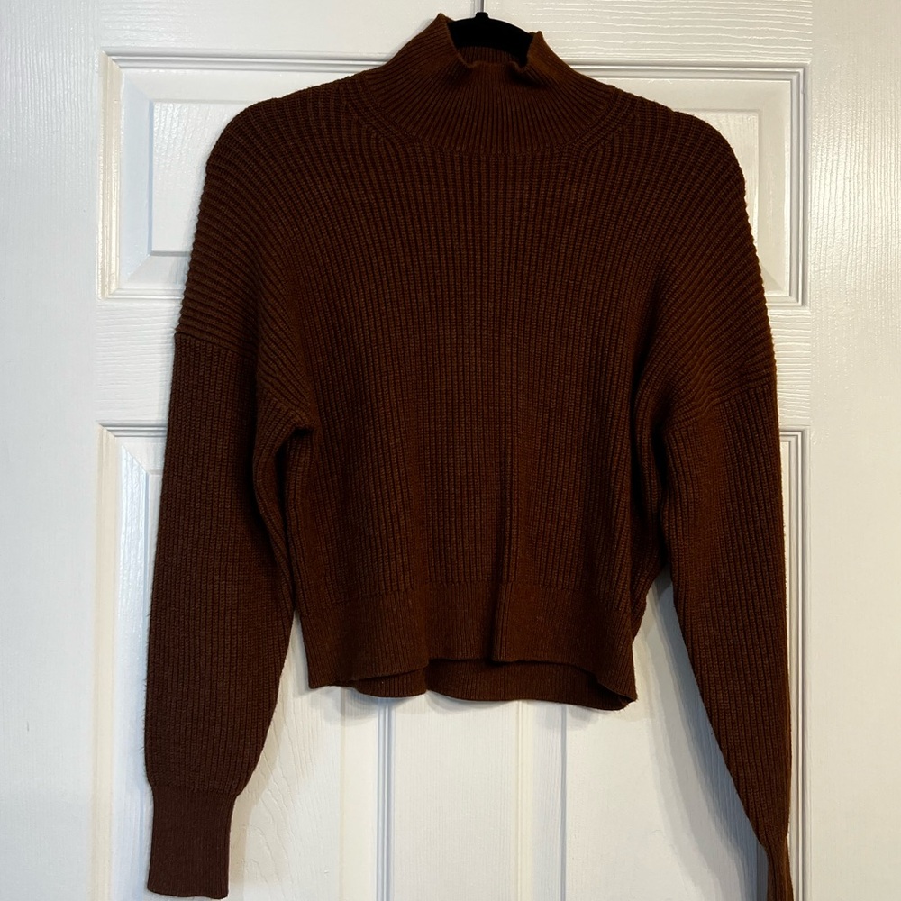 JCrew Brown Knit Sweater 

Size Small